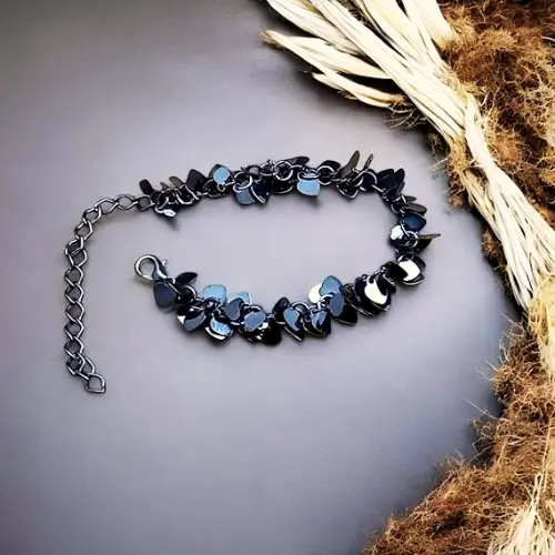 Conjunto de Bijuterias com Pulseira de Coração e Brincos Grafite – Di Meireles Bijuterias