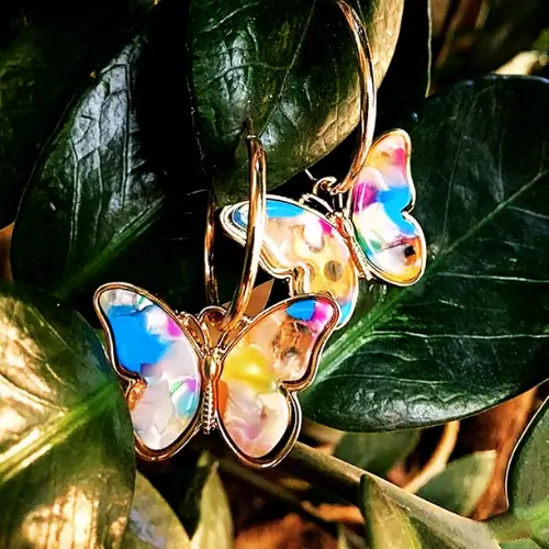 Brinco Feminino Butterfly 6cm Aço Inoxidável Hipoalergênico Dourado Multicolorido